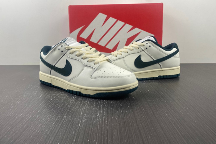 5K1 Nike Dunk Low “Athletic Department”