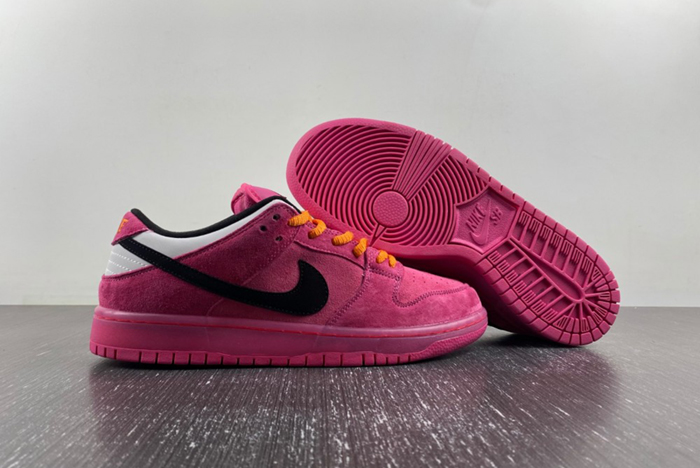 The Powerpuff Girls x Nike SB Dunk Low “Buttercup” Red