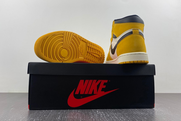 Air Jordan 1 High OG “Yellow Ochre”