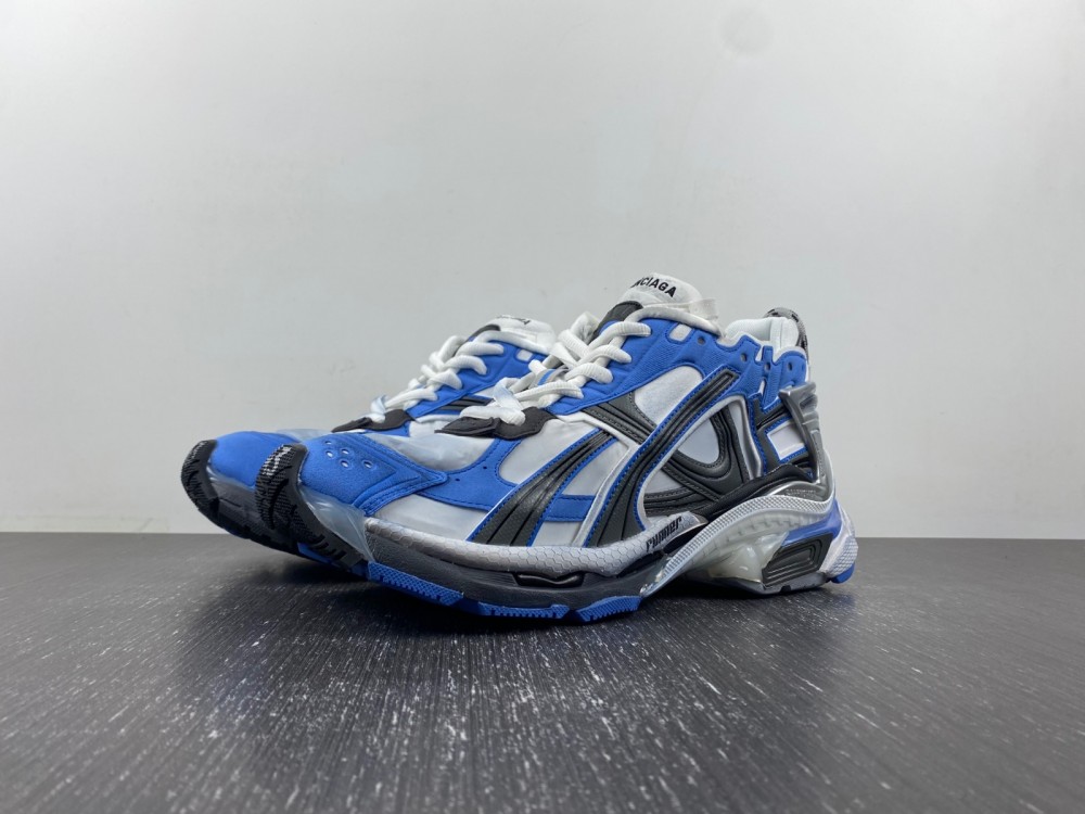 Ba*len*cia*ga runner 7.5 sneaker in blue, white and grey