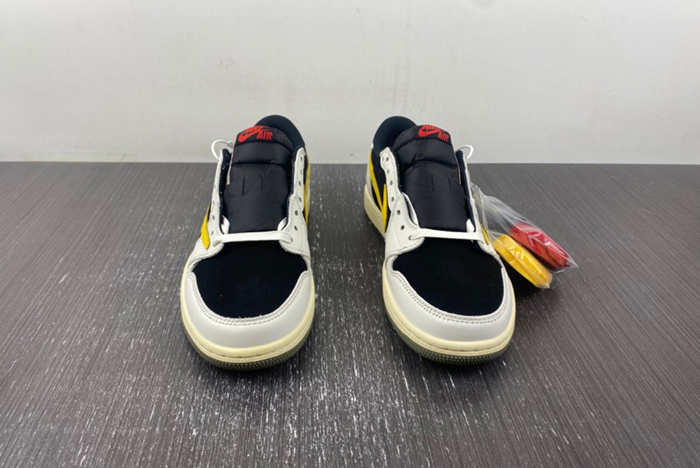 Travis Scott x Air Jordan 1 Low yellow black