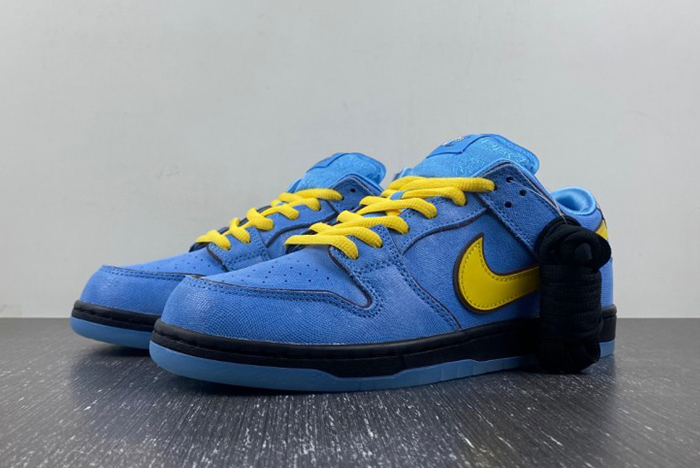 The Powerpuff Girls x Nike SB Dunk Low “Bubbles”