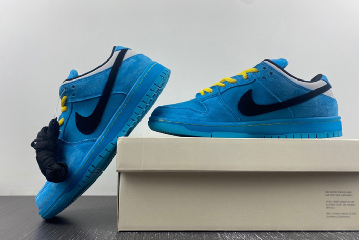 The Powerpuff Girls x Nike SB Dunk Low “Buttercup”Blue