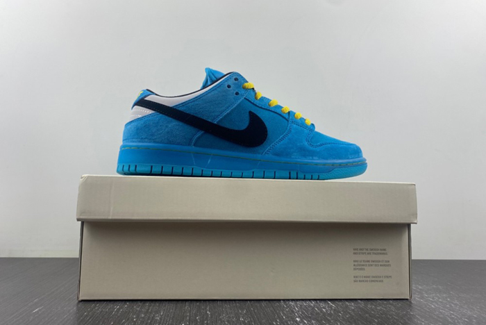 The Powerpuff Girls x Nike SB Dunk Low “Buttercup”Blue