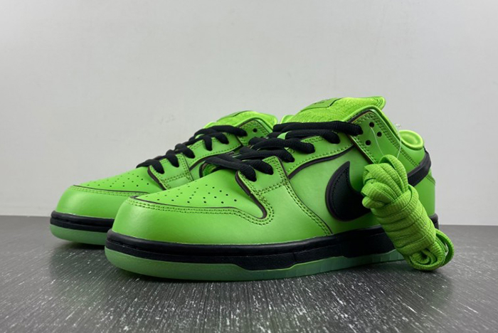 The Powerpuff Girls x Nike SB Dunk Low Green