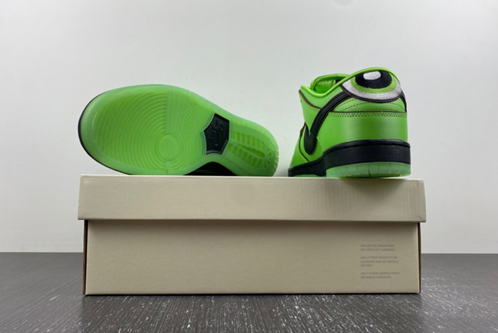 The Powerpuff Girls x Nike SB Dunk Low Green