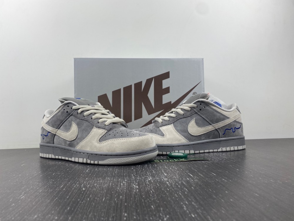Nike SB Dunk Low TRUCK LTPACK