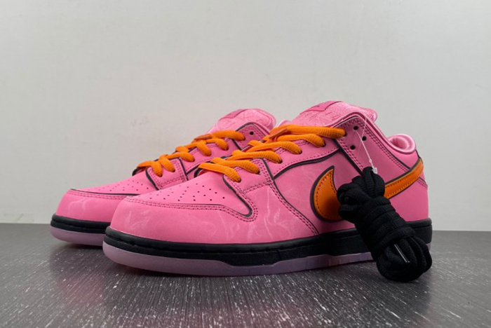The Powerpuff Girls x Nike SB Dunk Low “Blossom”