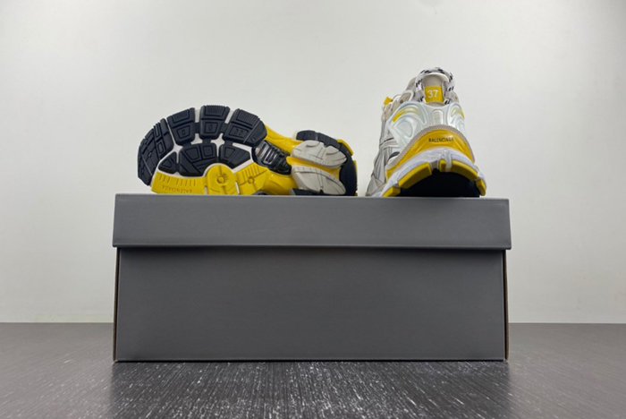 Ba*len*cia*ga sneaker 772767-w3rny-91790