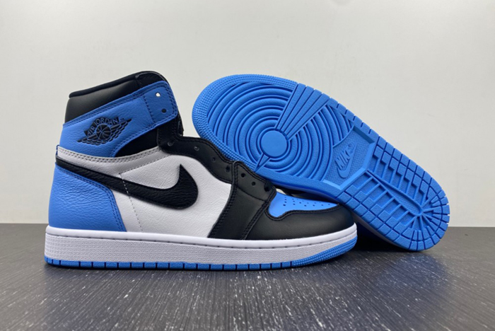 Air Jordan 1 Retro High OG UNC Toe DZ5485-400