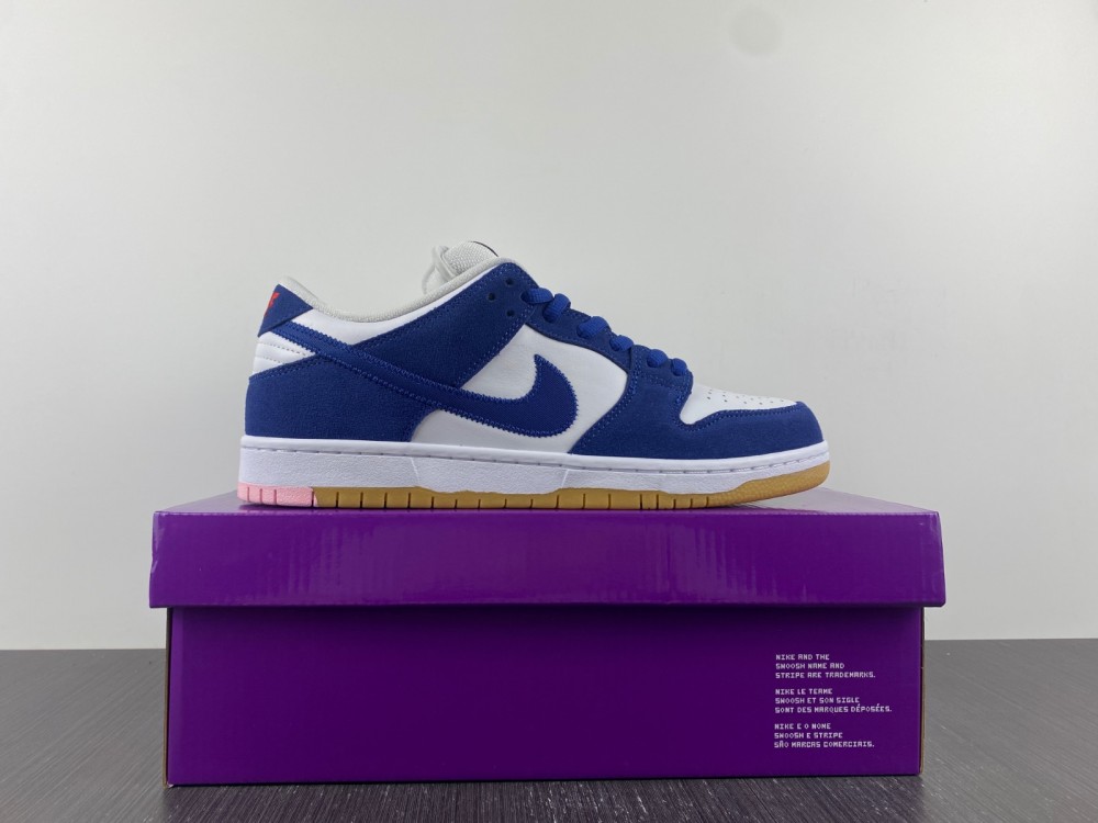 Nike SB Dunk Low “Los Angeles Dodgers” DO9395-400