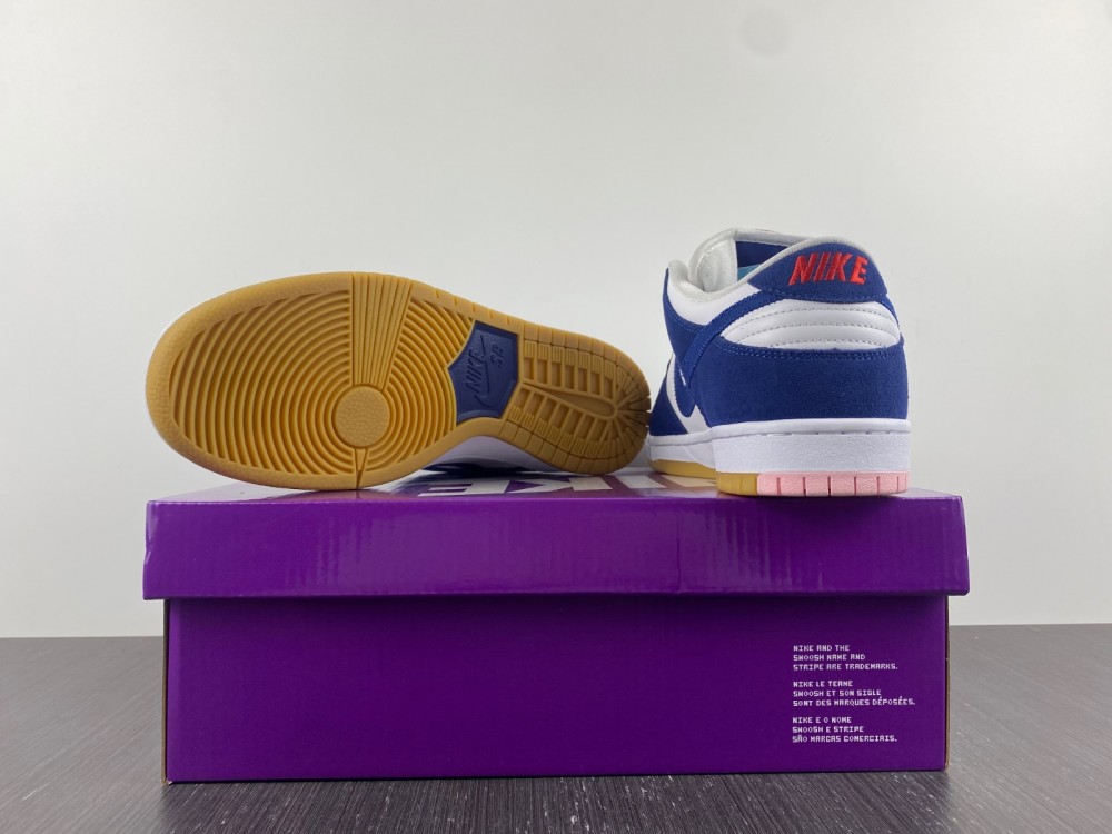 Nike SB Dunk Low “Los Angeles Dodgers” DO9395-400