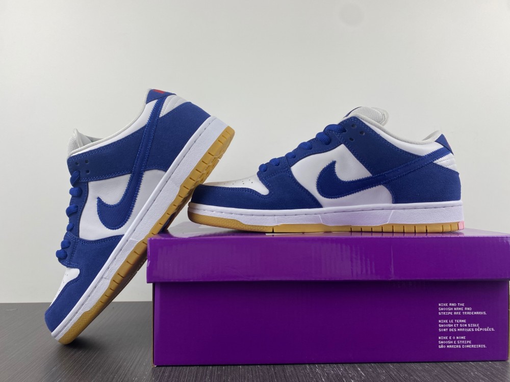 Nike SB Dunk Low “Los Angeles Dodgers” DO9395-400