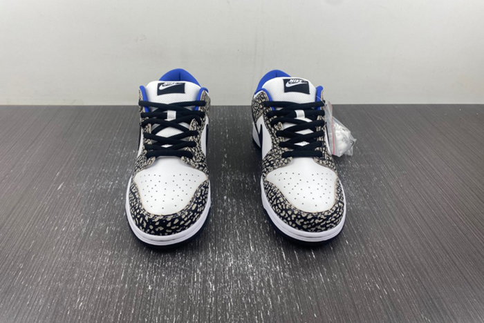 S*p*e × nike sb dunk low white cement