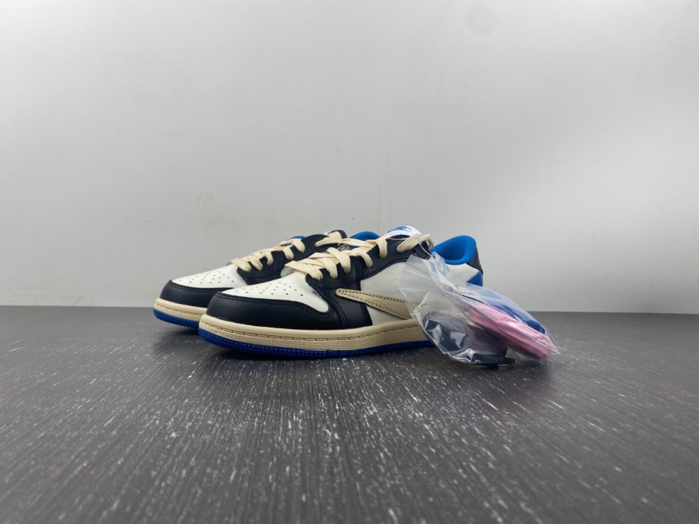 Travis Scott x Fragment x Air Jordan 1 Low OG DM7866-140