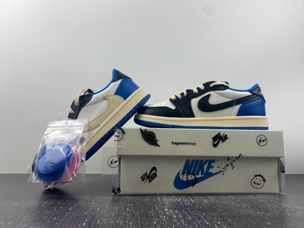 Travis Scott x Fragment x Air Jordan 1 Low OG DM7866-140