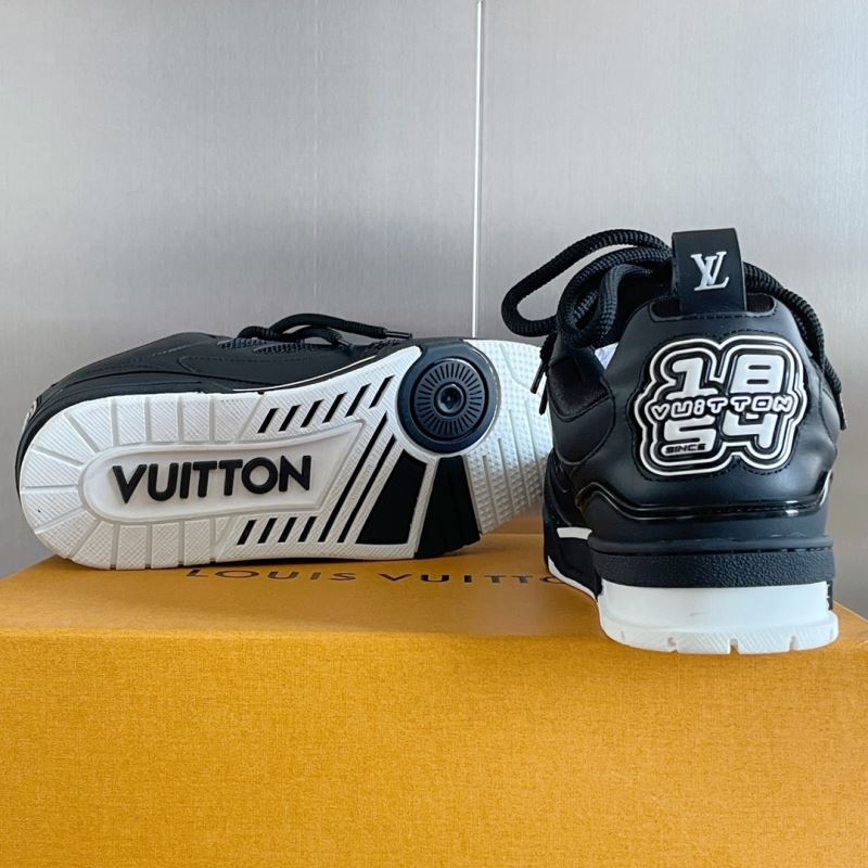 L&&V Black Skate Sneaker