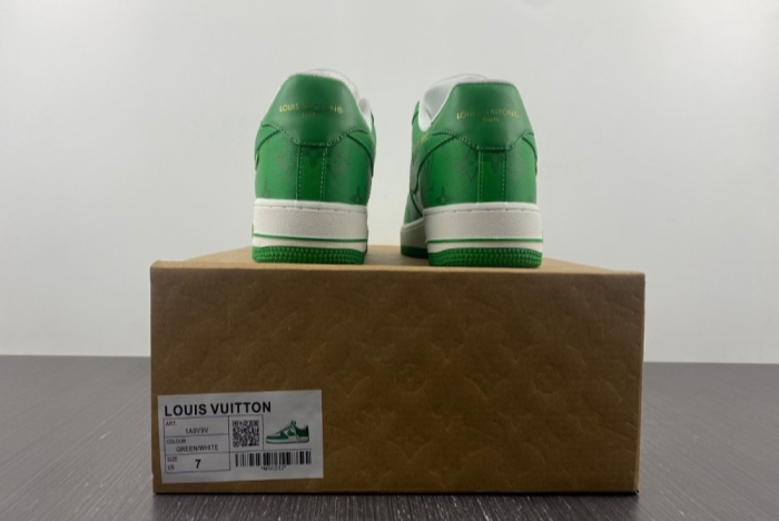 NIKE Air Force 1 x LV Green