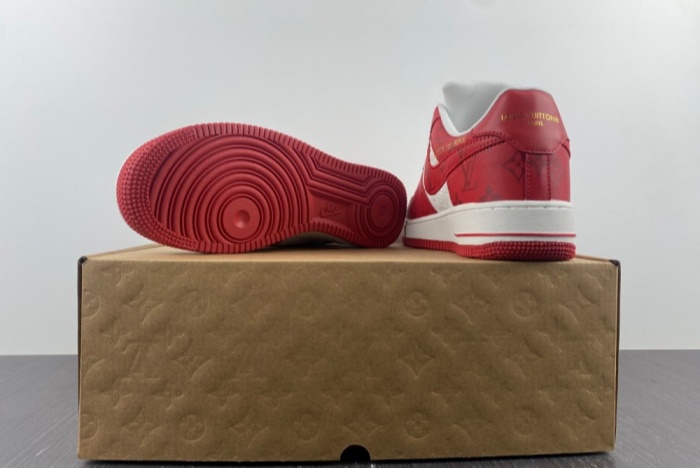 NIKE Air Force x 1 LV Red