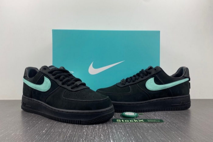 T*f*ny & co. x nike air force 1 low dz1382-001