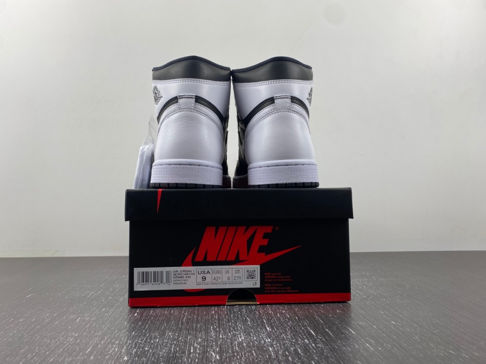 Air Jordan 1 High OG “Reverse Panda”