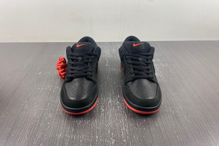 Nike Dunk SB Low TRD QS “Pigeon”