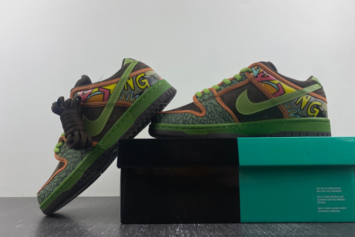 Nike SB Dunk Low “De La Soul”789841-332