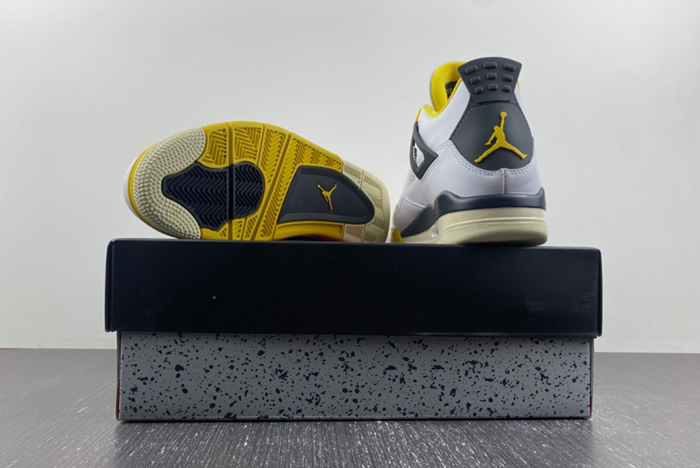 Air Jordan 4 VIVID SULFUR AQ9129-101