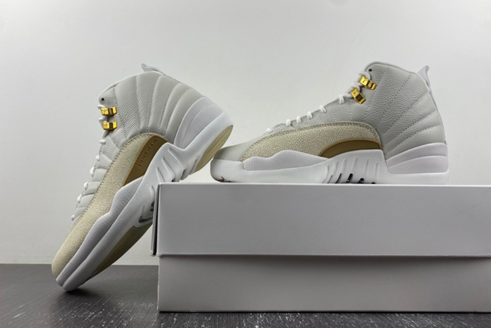 OVO x Air Jordan 12 “White‘’ 873864-102