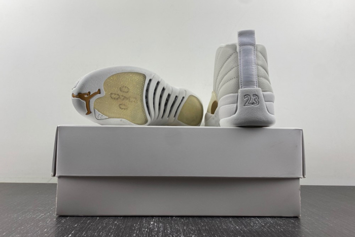 OVO x Air Jordan 12 “White‘’ 873864-102