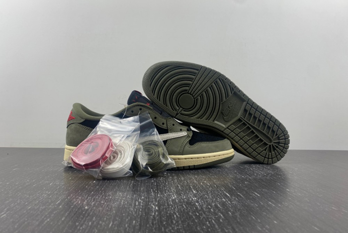 TS x AJ1 Travis Scott x Air Jordan 1 Low OG