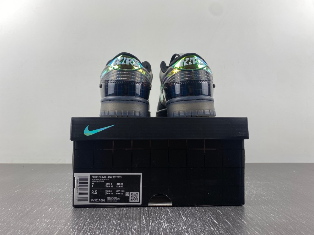 Nike Dunk Low “Hyperflat