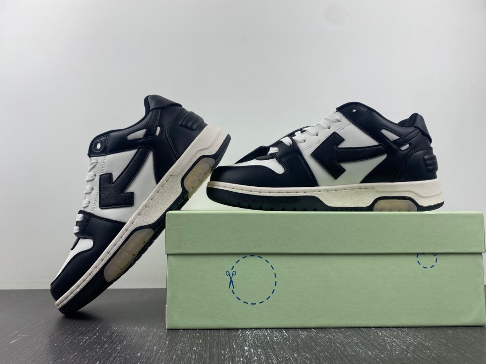 OFF-WHITE Out Of Office H black