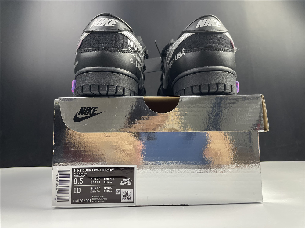 Off-White x Nike Dunk Low black
