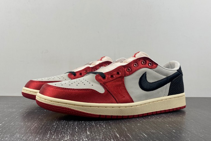 Trophy Room x Air Jordan 1 Low OG “Home”