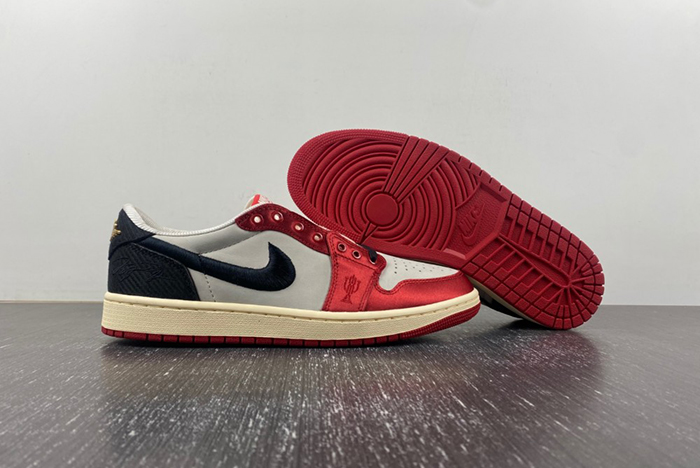 Trophy Room x Air Jordan 1 Low OG “Home”