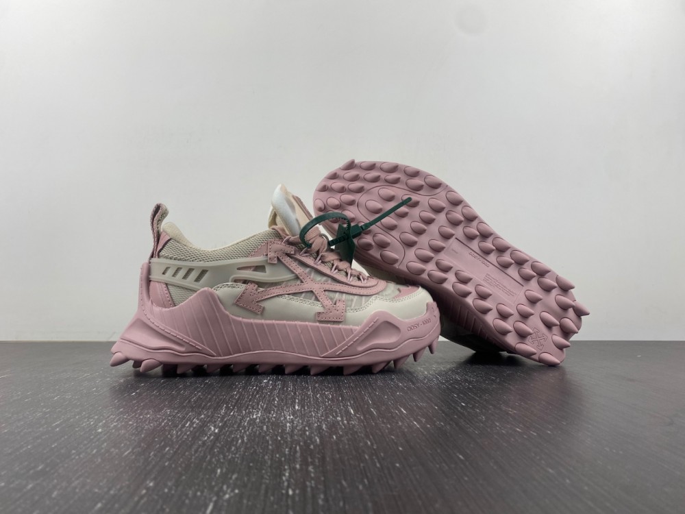 Off-White c/o Virgil Abloh pink