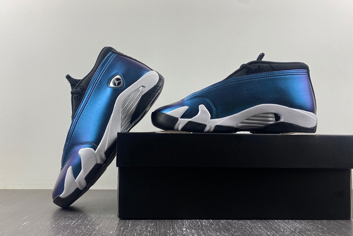 Air Jordan 14 Low WMNS “Love Letter”