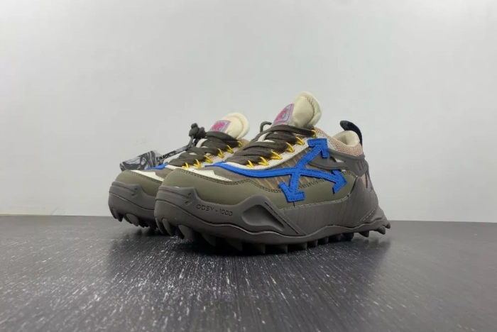Off-White c/o Virgil Abloh coffee color