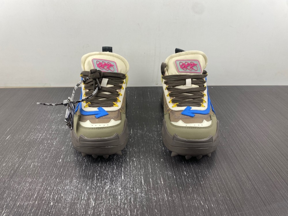 Off-White c/o Virgil Abloh coffee color