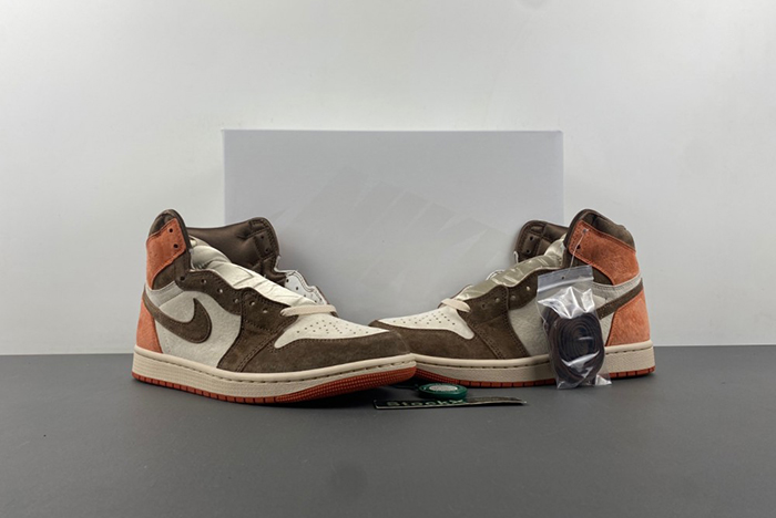 Air Jordan 1 High OG WMNS “Dusted Clay”