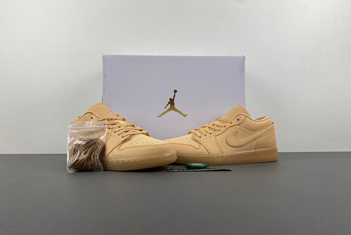 Air Jordan 1 Low SE “Pale Vanilla/Sand”