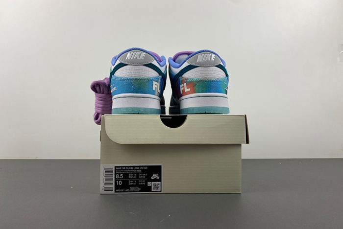 Futura Laboratories x Nike SB Dunk Low