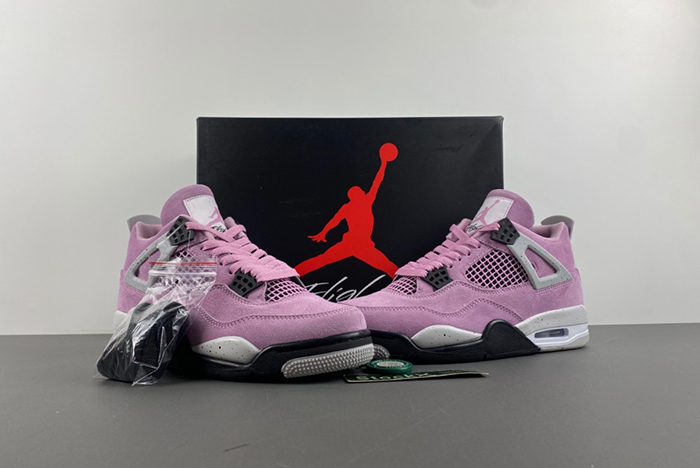 Air Jordan 4 WMNS “Orchid”