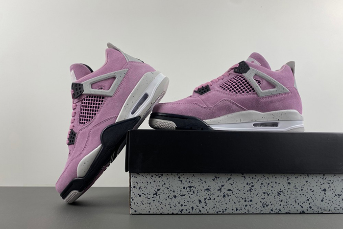 Air Jordan 4 WMNS “Orchid”