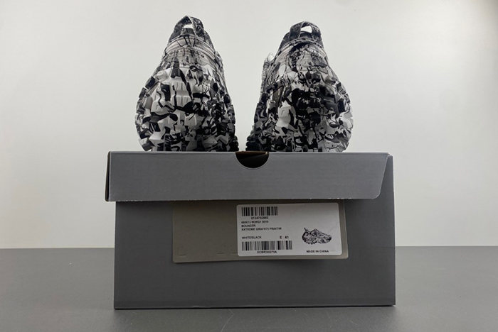 Ba*len*cia*ga sneaker 685613-w2rg19010