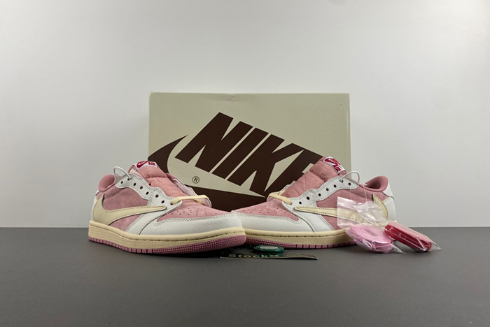 Travis Scott x Air Jordan 1 Low OG pink white