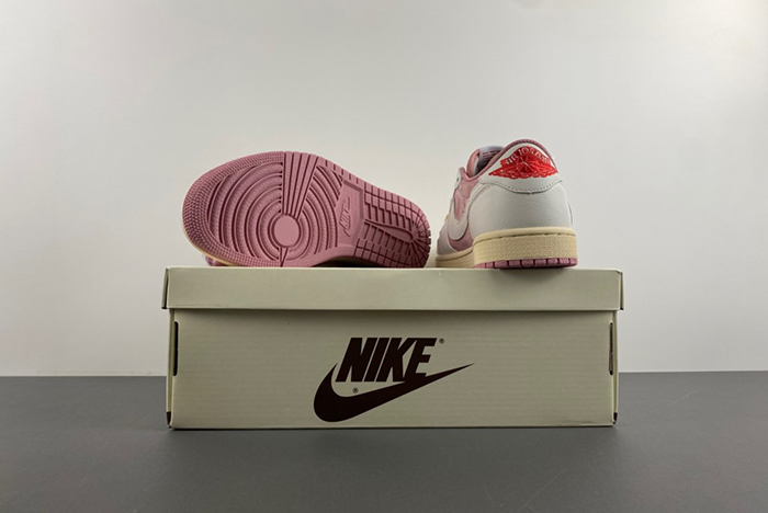 Travis Scott x Air Jordan 1 Low OG pink white